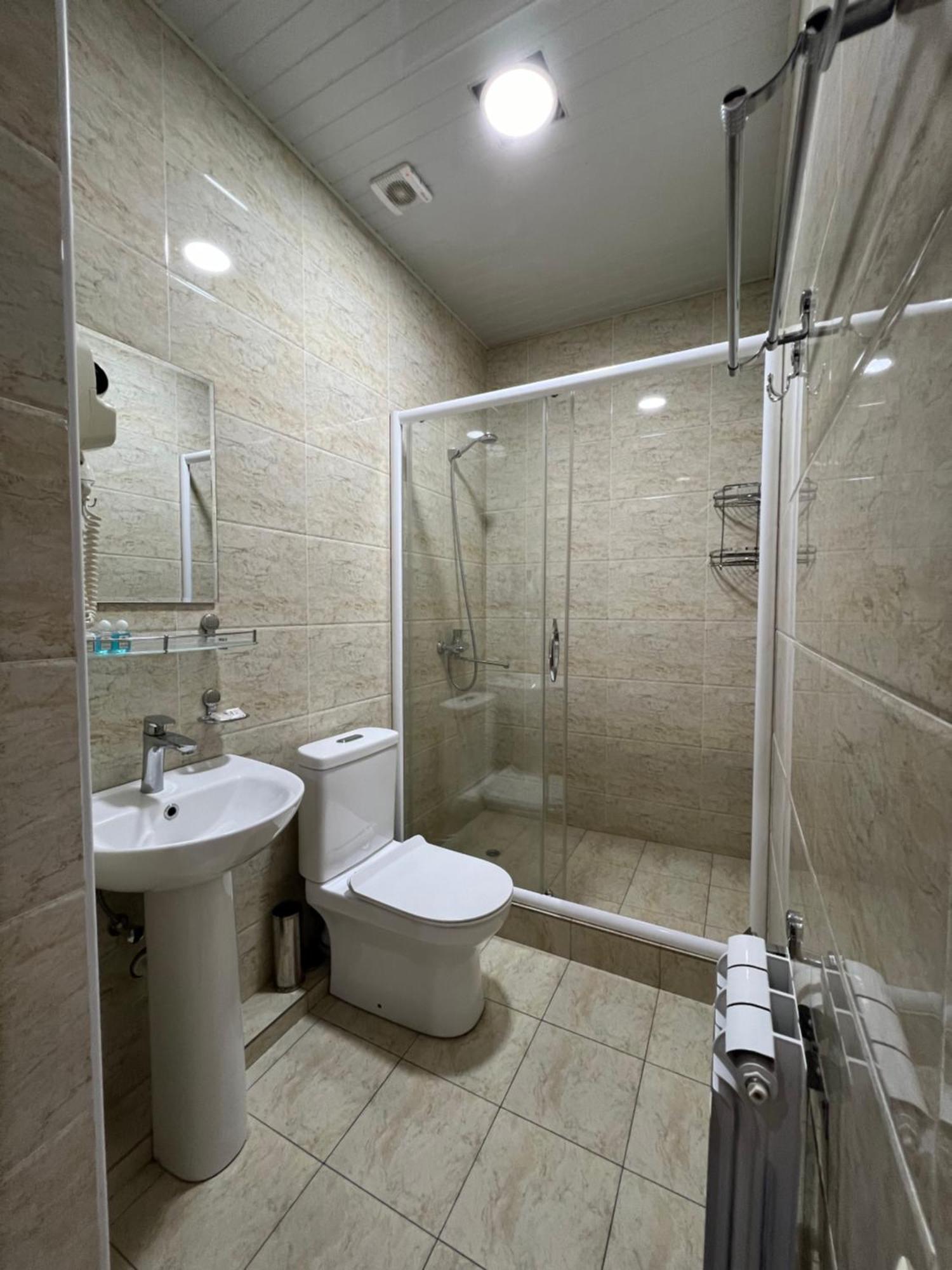 Elite Art Hotel Tashkent Esterno foto