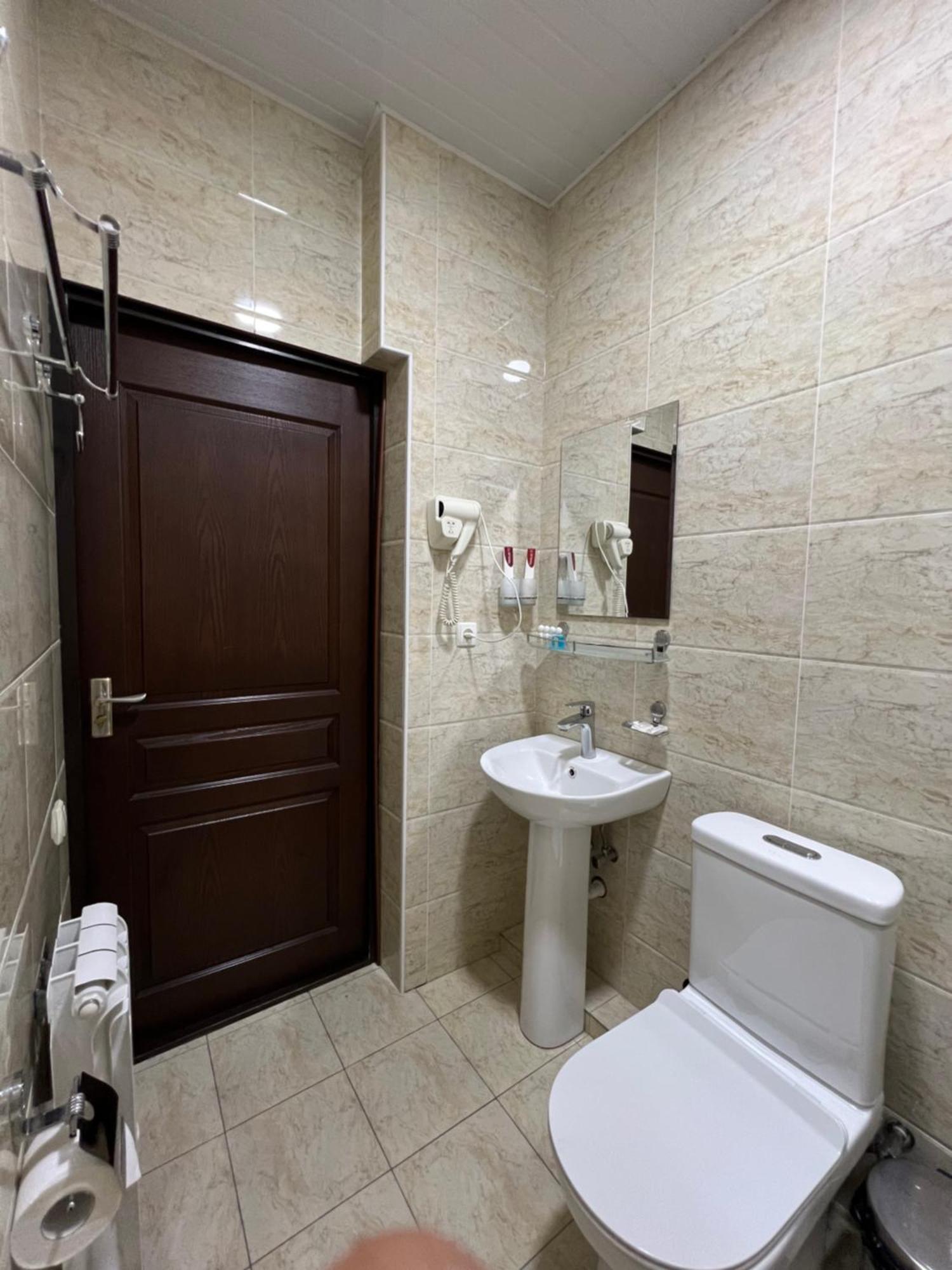 Elite Art Hotel Tashkent Esterno foto